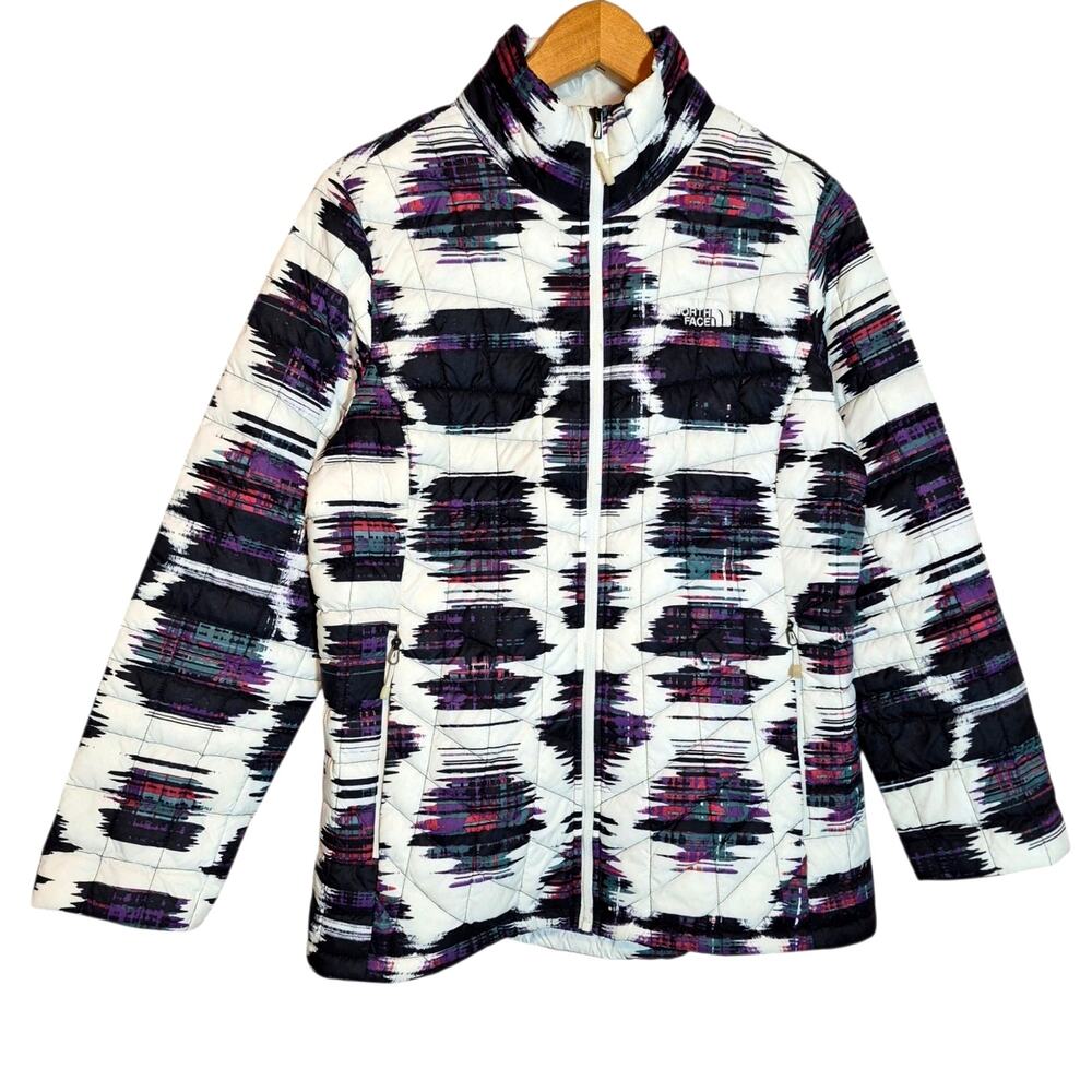 The North Face Womens Quilted Thermoball Insulated Puffer Jacket Aztec Pattern M